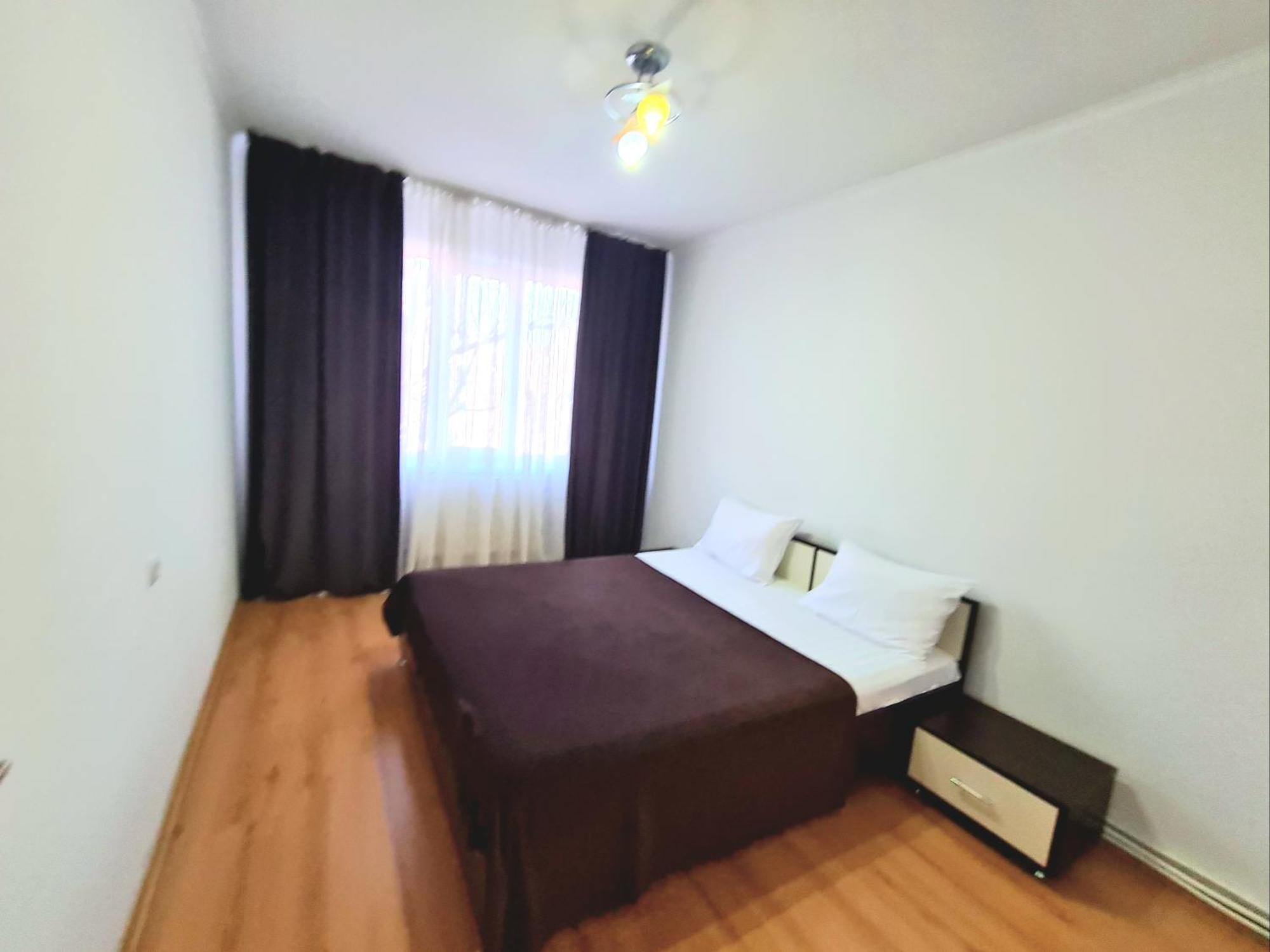 Apartament 2 Bedrooms, Botanica Chisináu Exterior foto